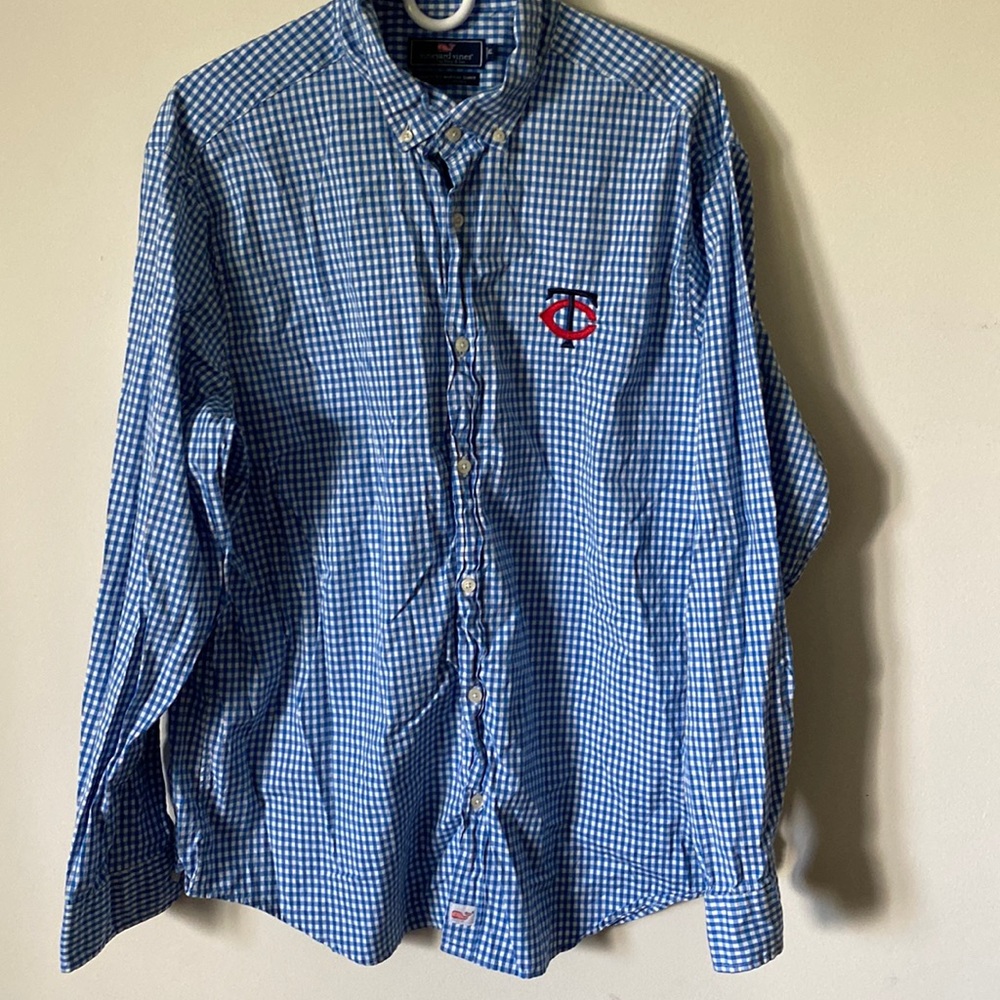 Minnesota Twins Vineyard Vines Button Down XL